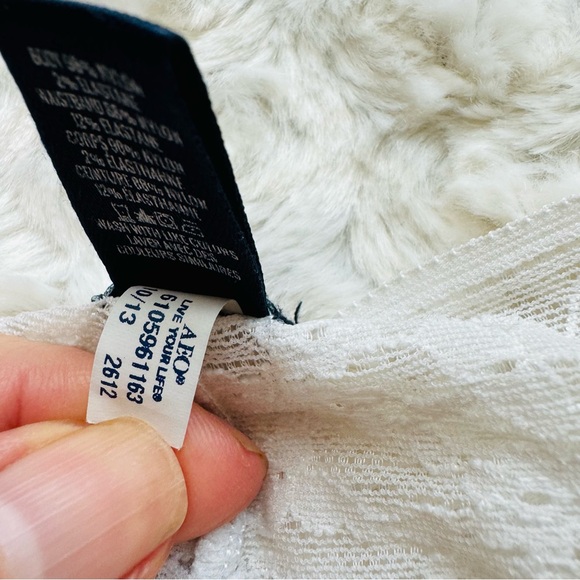 Aerie American Eagle Outfitters Lace Thong Tanga White Underwear Undies Panties - Picture 5 of 5